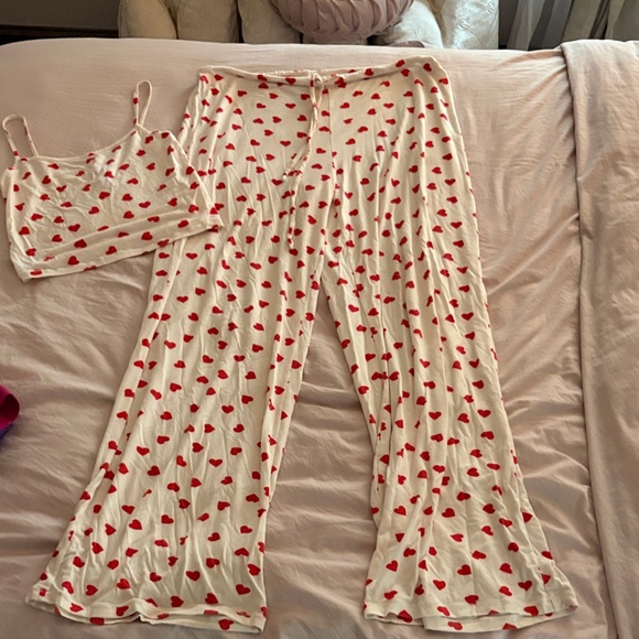 SKIMS Other - Skims valentines heart pajama set